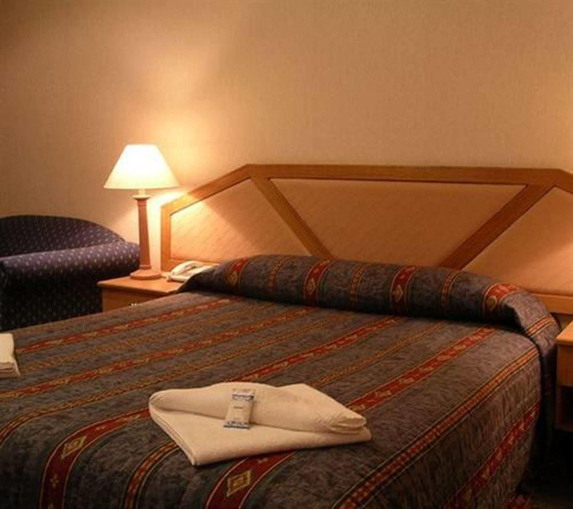 Goulburn Central Motel Buitenkant foto