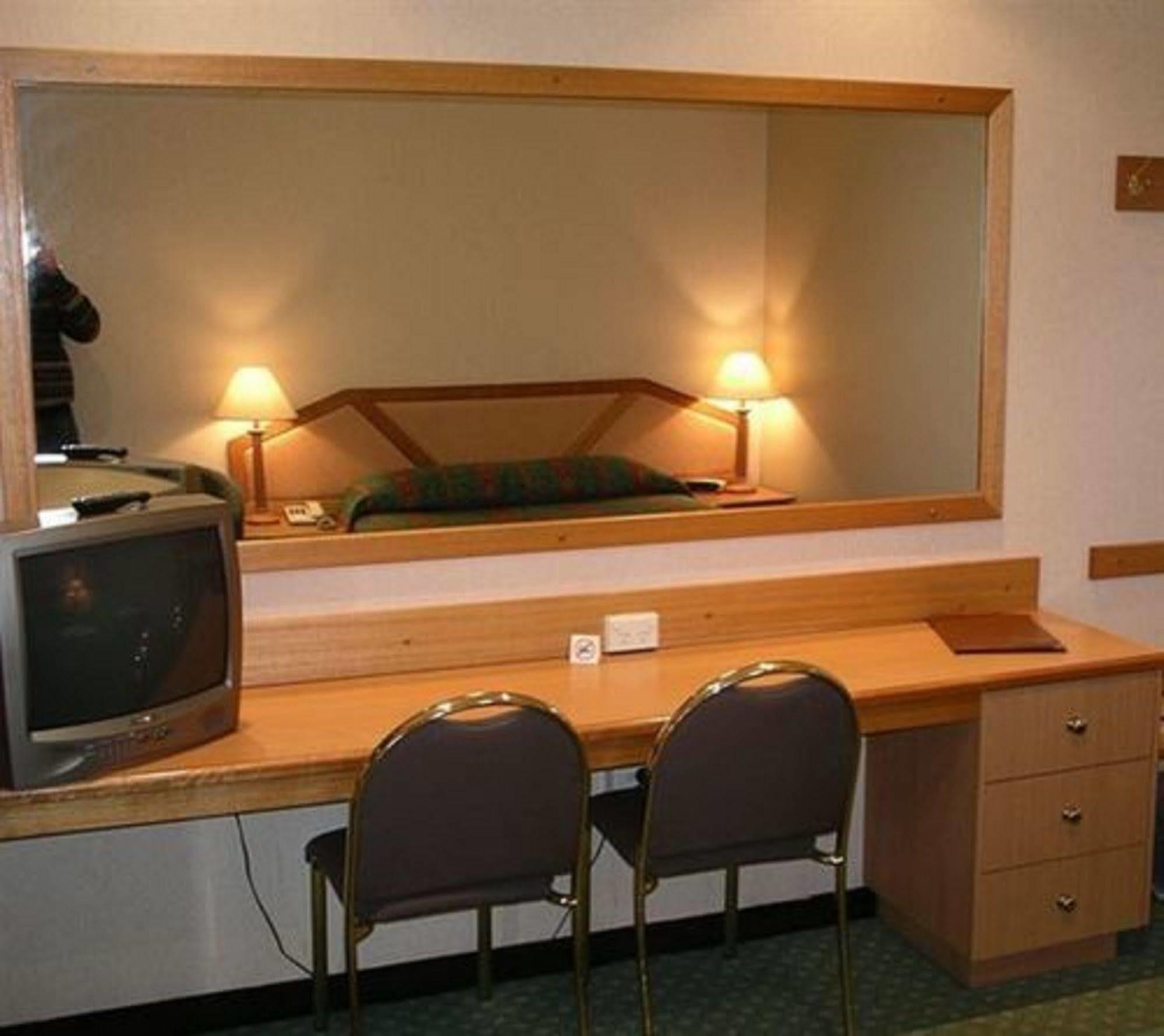 Goulburn Central Motel Buitenkant foto